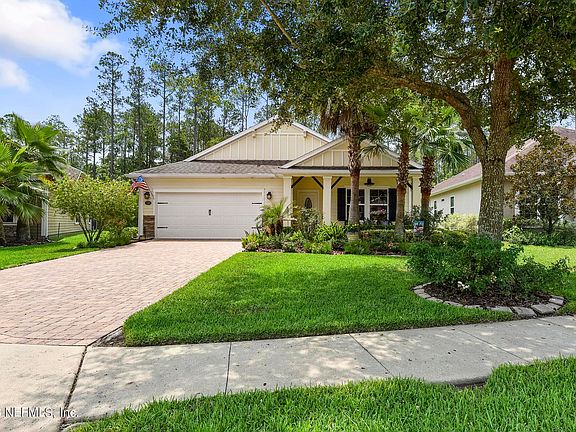 2nd image of 131 ASPEN LEAF Drive
