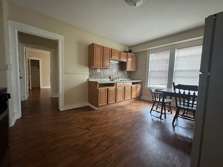 1050 Capitol Ave #6 — Photo 2