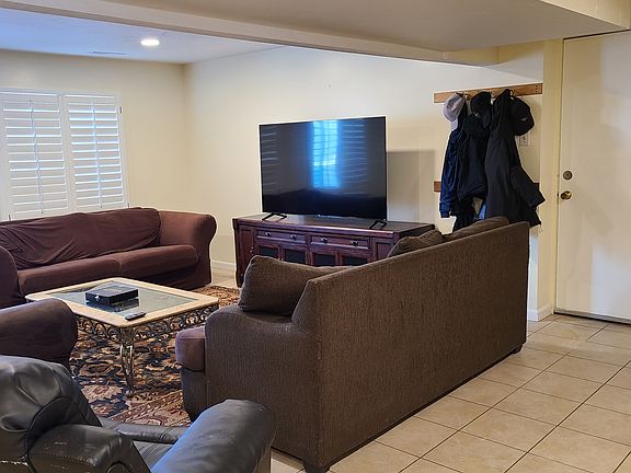 3rd image of 8417 S Wayside Dr