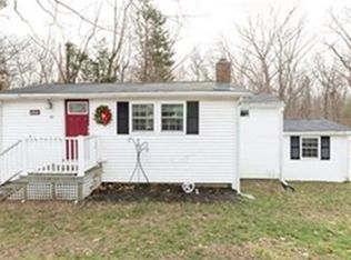 35 Mountain View Rd, Weymouth, MA 02189