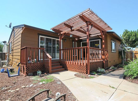 5th image of 240 Harvest Ln #240