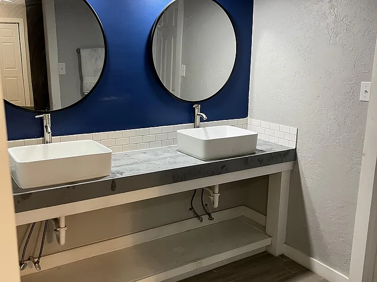 2306 NE Village Dr — Photo 14