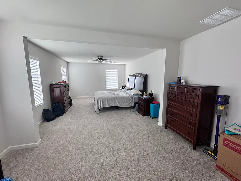 1919 Aquinas Ct — Photo 5
