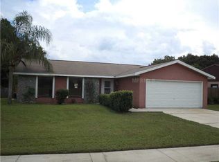 1405 Rustling Oaks Dr, Brandon, FL 33510