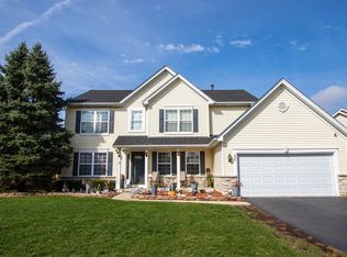 226 Arbor Ridge Dr, Montgomery, IL 60538