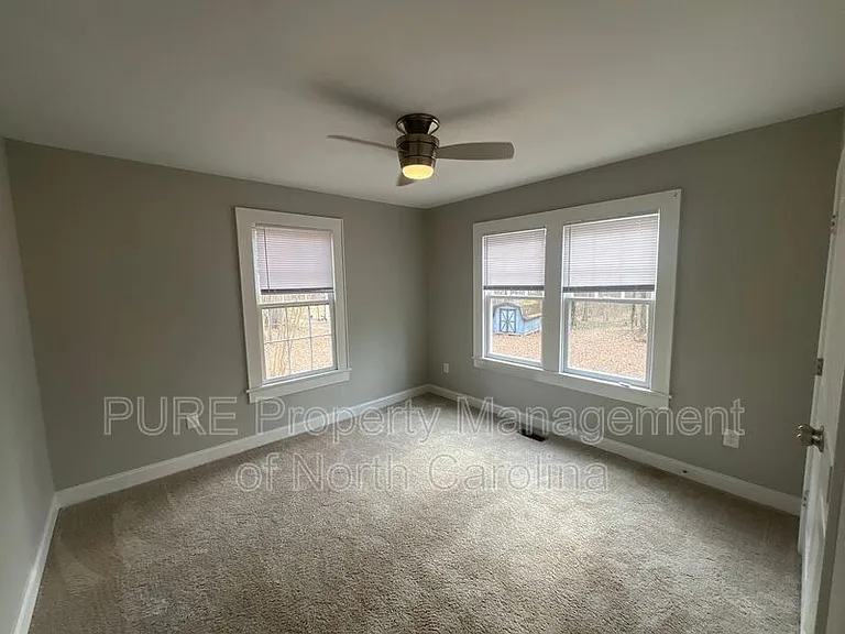 3355 E Ridge Rd — Photo 16