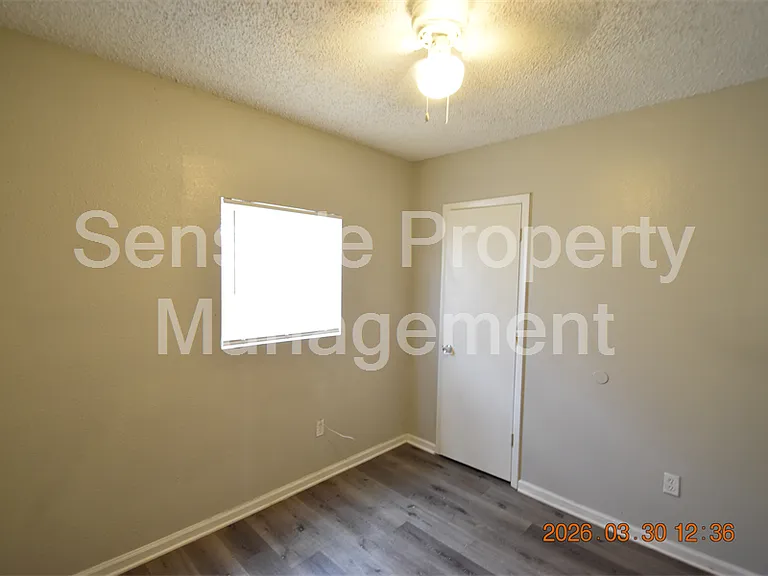 2014 E Linebaugh Ave — Photo 16