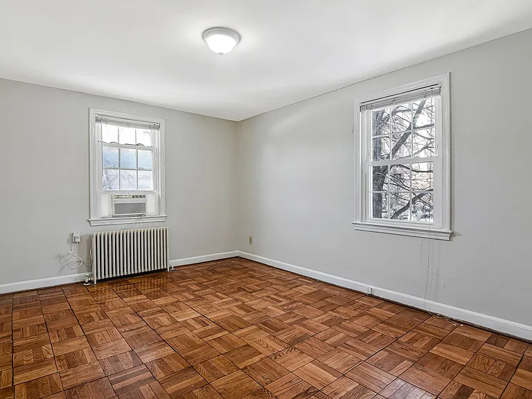 739 N Oakland St — Photo 30
