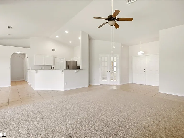 2600 SW 1st St — Photo 5