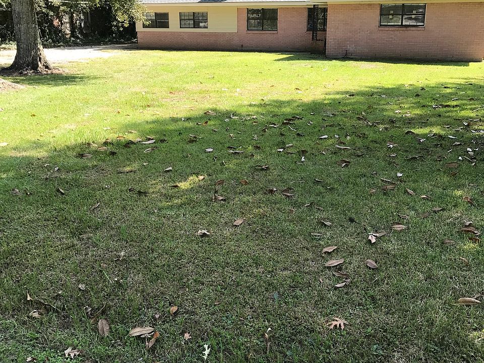 1st image of 670 Magnolia Wood Ave #670