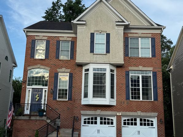 10 Milton Ave