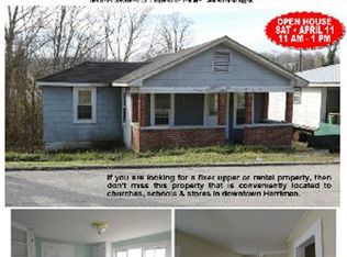 1018 Mayberry St, Harriman, TN 37748