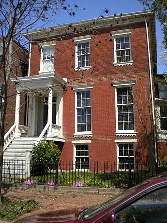 2nd image of 2714 E Franklin St