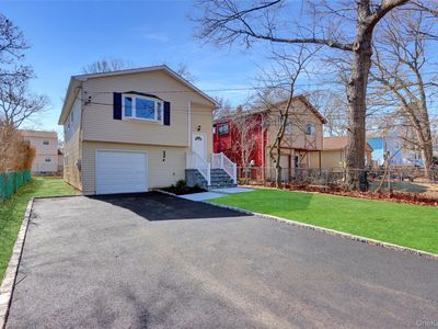 150 Moriches Avenue, Mastic, NY, 11950