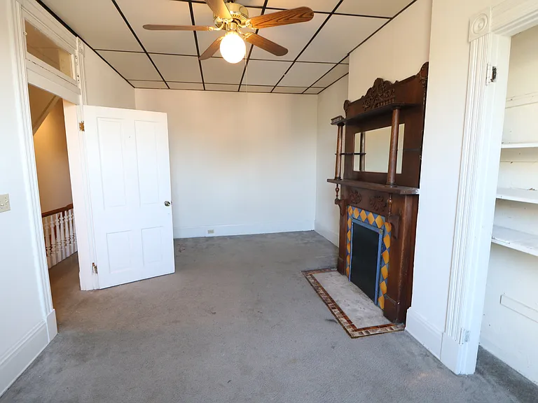 52 W McMillan St — Photo 6