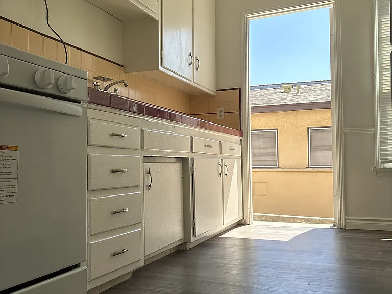 1712 Huntington Dr #A — Photo 13