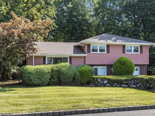 43 Pleasant Ave, Montclair Twp., NJ 07042