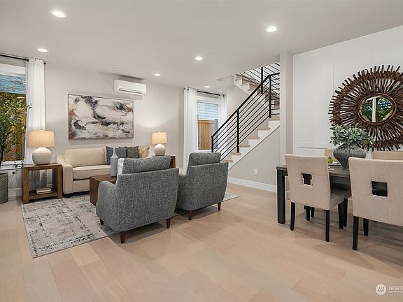 3rd image of 10933 NE 133rd Street