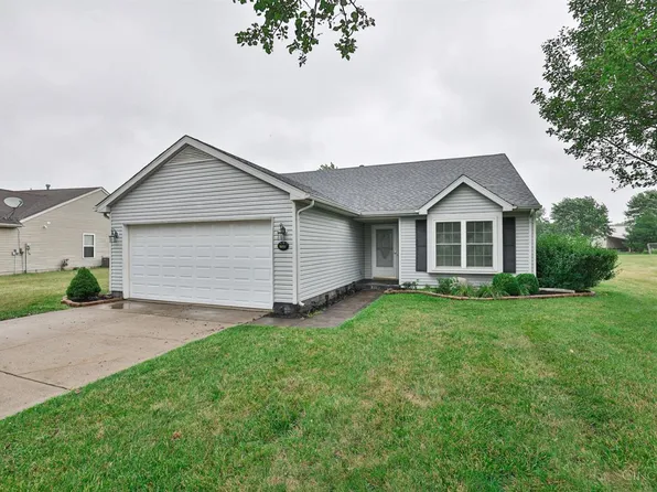 7138 Country Walk Dr, Franklin, OH 45005