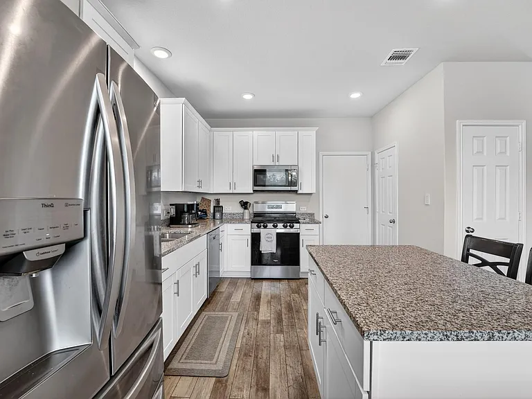 712 Black Alder St — Photo 5