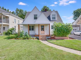 1010 Woodlawn Ave, Napoleon, OH 43545