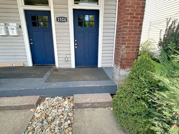 Discover 1524 4th Avenue - in heart of Coraopolis!
