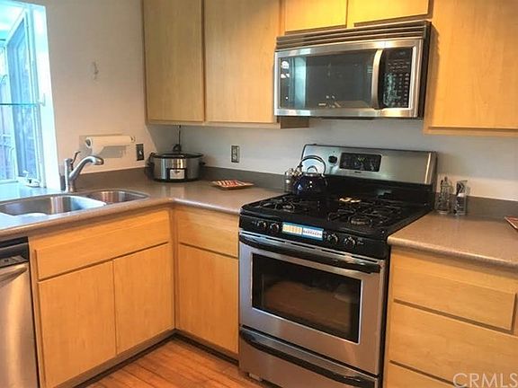 Stove and microwave