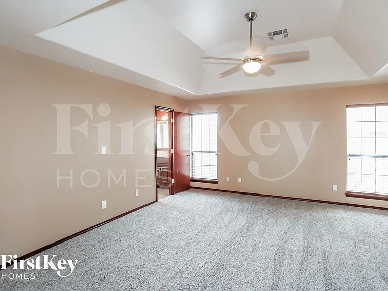 17100 Holly Burn Cir — Photo 8