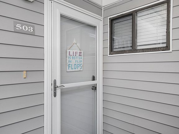 3rd image of 351 Lake Arrowhead Rd. #25-503