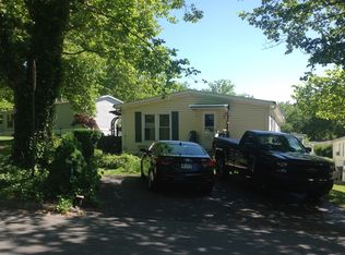 2 Valley View Dr, Bath, PA 18014