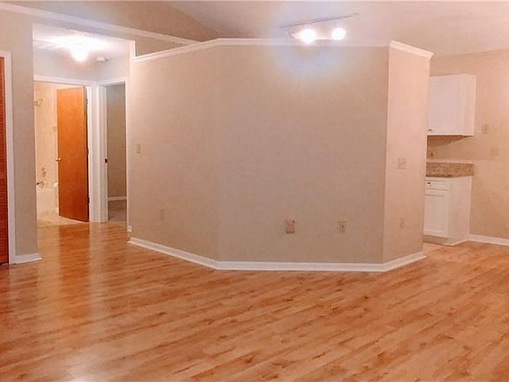 3rd image of 3890 Creek Bed Cir