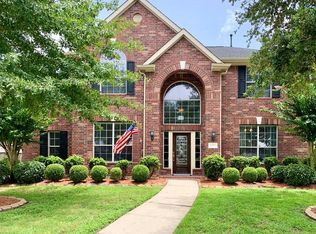 1101 Messina Ct, Pearland, TX 77581