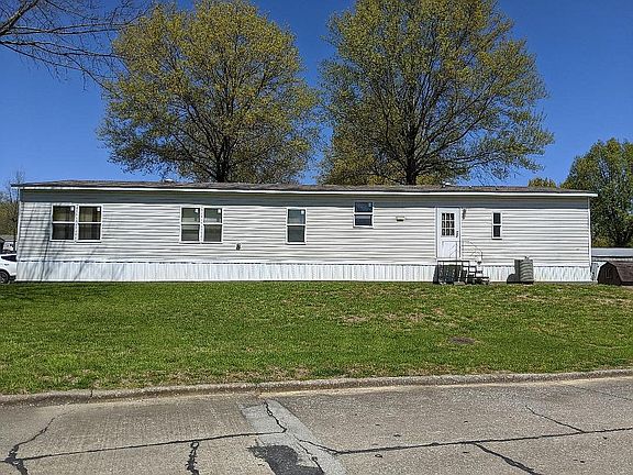 2nd image of 120 C St Lot 51