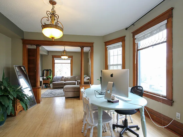 1602 Madison St NE — Photo 5