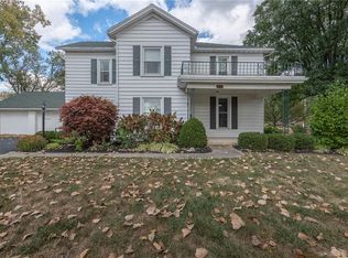 95 N Hill St, Brookville, OH 45309