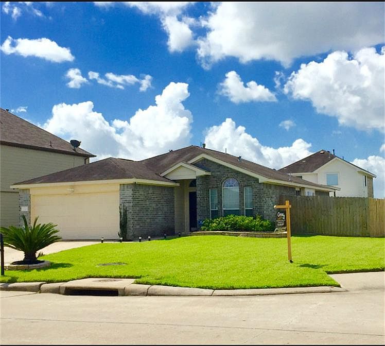 1st image of 12402 Greenglen Dr