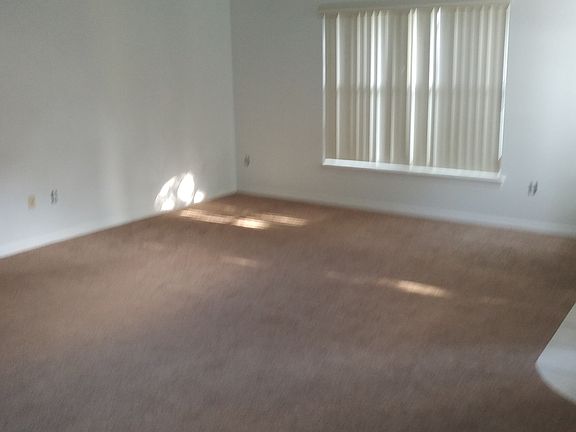 3rd image of 16745 Rockwell Heights Ln