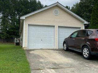 3607 Oakland Spring Ct, Snellville, GA 30039