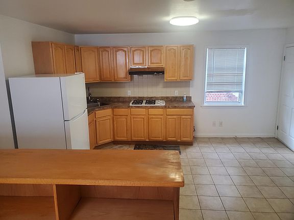 4th image of 153-14 60th Ave Floor 2