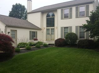 730 Lanark Ln, Painesville, OH 44077