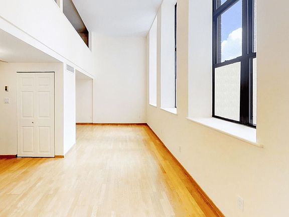 2nd image of 371 Madison St APT 312