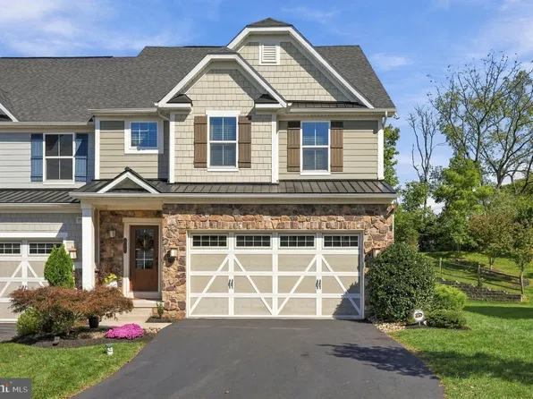 615 Cliff Ln, Malvern, PA 19355