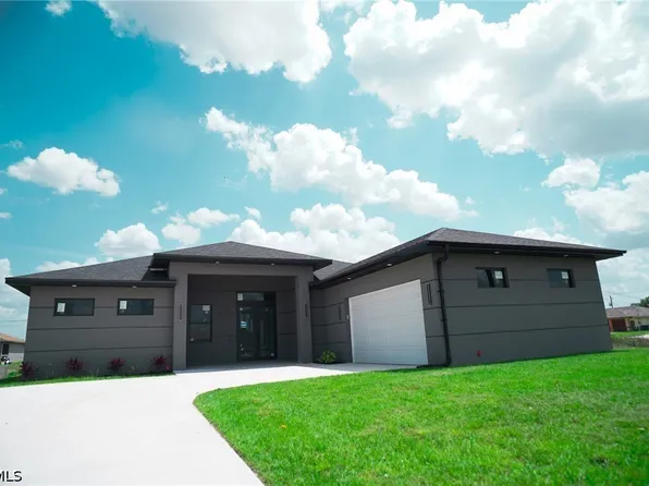 812 Chapel Ave, Lehigh Acres, FL 33971