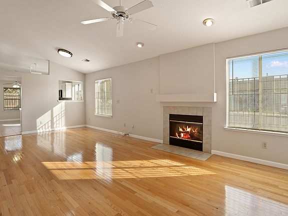 3rd image of 5600 Aspen Ct