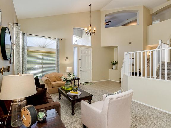 5th image of 502 W Aloe Pl