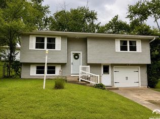 12 Ithica Ct, Eudora, KS 66025