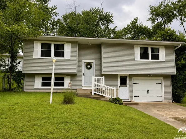 12 Ithica Ct, Eudora, KS 66025
