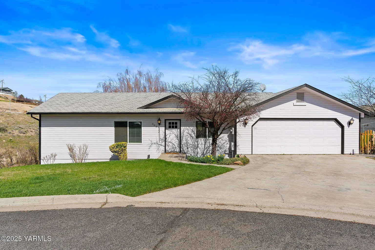 302 Sherlyn Dr photo 1