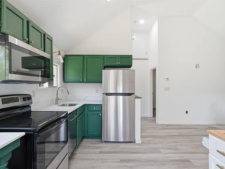 10 Fir Rd — Photo 26