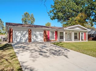 5 Bountiful Dr, Fairview Heights, IL 62208